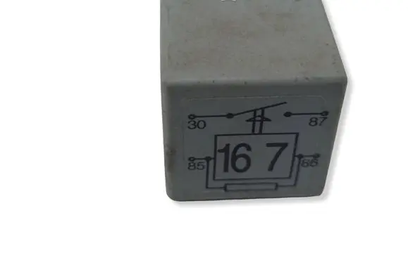 Volkswagen Polo III 6N 6N2 6NF Other relay 191906383C