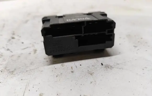 Volvo S80 Other control units/modules 9442947 178399W41 99W412