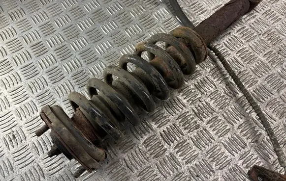 KIA Sorento Front shock absorber with coil spring