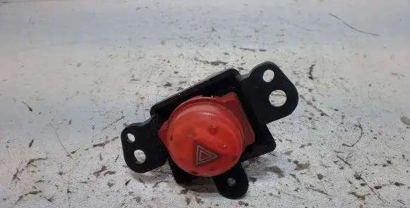 Nissan Almera Tino Hazard light switch 06016