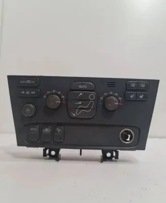 Volvo V70 Climate control unit 8682930 02W24E M6241600130