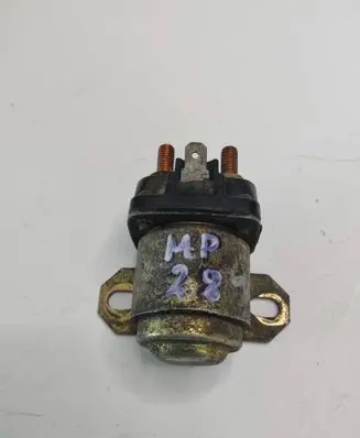 Mitsubishi Pajero Glow plug pre-heat relay MD337888 10172 U001T