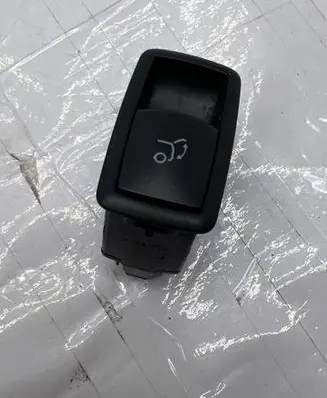 Mercedes-Benz GL X164 Tailgate opening switch A2518706310 03127160 67925