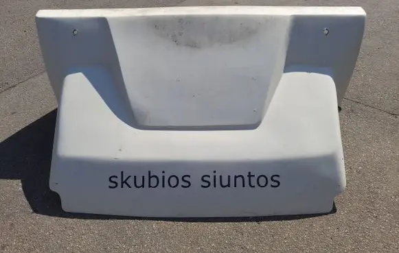 Iveco Daily 3rd gen Sliding door wind deflector 