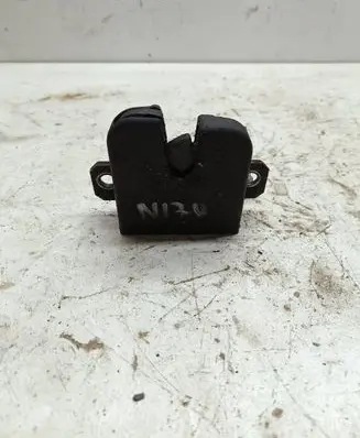 Loading door lock