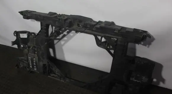 Renault Megane III Front bumper support beam