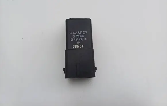 Peugeot 308 Glow plug pre-heat relay 9640469680