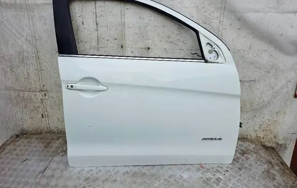 Mitsubishi ASX Front door 