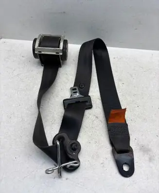 Ford Focus C-MAX Front seatbelt 609937400 3M51R61295DA