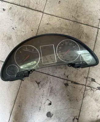 Audi A4 S4 B6 8E 8H Speedometer (instrument cluster)