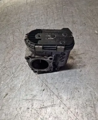 Nissan Qashqai Throttle valve 8200330810 0281002681 8200330812