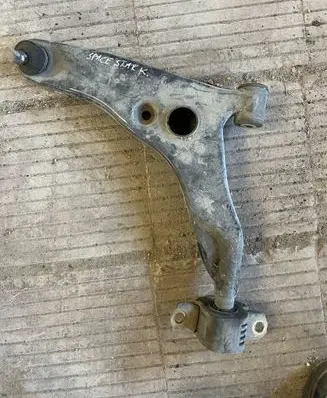 Mitsubishi Space Star Front lower control arm/wishbone