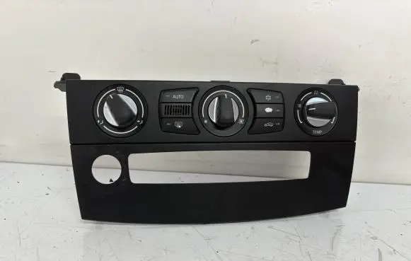 BMW 5 E60 E61 Climate control unit 6411917771201 9177712