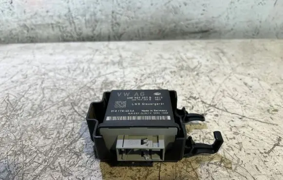Audi A6 S6 C7 4G Light module LCM 4H0907357B 01017840AA