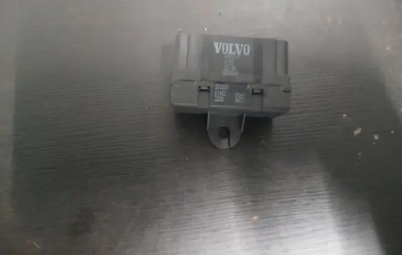 Volvo XC90 Seat heating relay 9442947