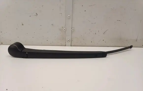 Volkswagen Touareg III Rear wiper blade 760955707
