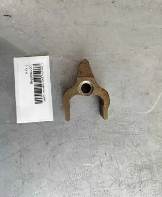 BMW 3 GT F34 Fuel Injector clamp holder 13537809798 13534726100 7809798