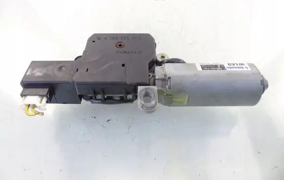 Mercedes-Benz A W169 Sunroof motor/actuator 0390200003
