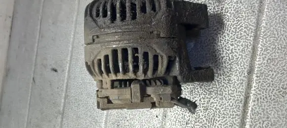 Opel Zafira A Generator/alternator
