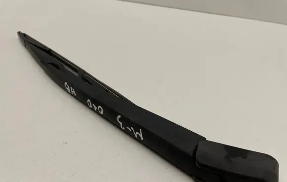 Mazda 3 II Rear wiper blade arm 060120