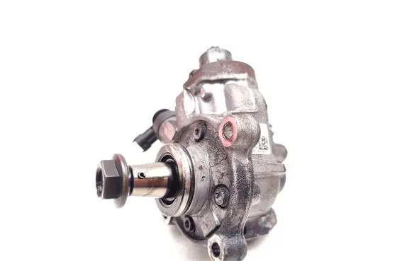 Land Rover Discovery 4 - LR4 Fuel injection high pressure pump G4D3-9B395-AA 0445010706