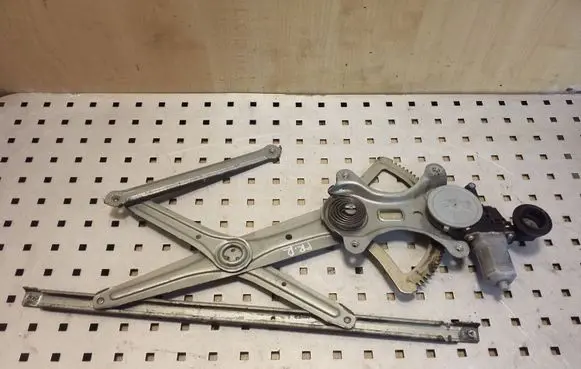 Lexus RX 330 - 350 - 400H Front door window regulator with motor 8571058010