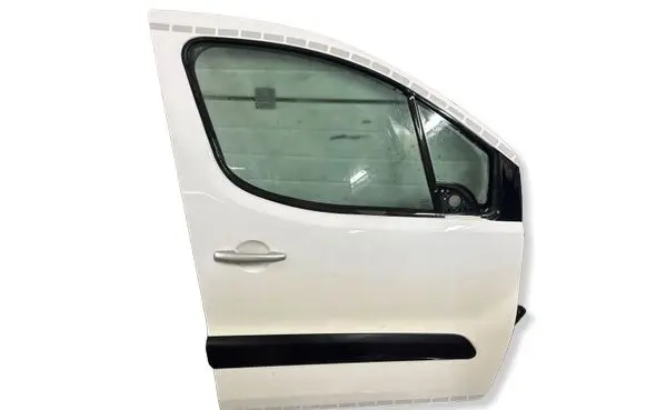 Peugeot Partner Front door 