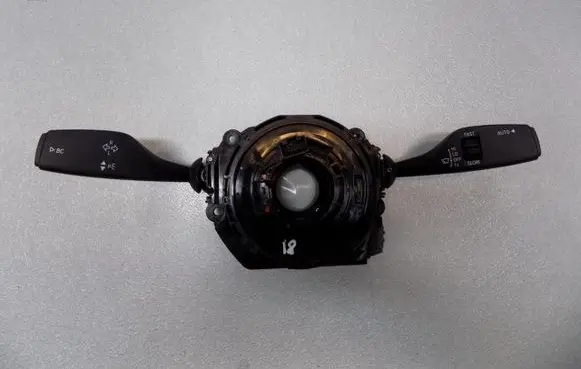 BMW i8 Wiper turn signal indicator stalk/switch 9313914 9320502