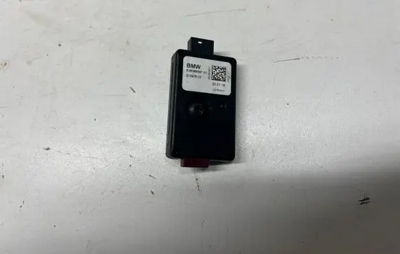 BMW X2 F39 Aerial antenna amplifier 9289587
