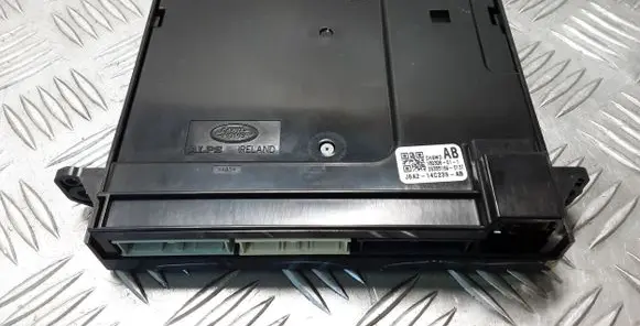 Jaguar F-Pace Climate control unit J8A214C239AB