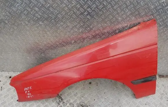 Peugeot 405 Fender