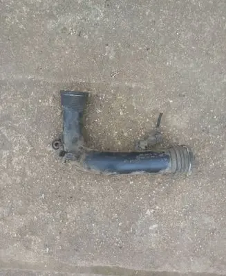 Intercooler hose/pipe