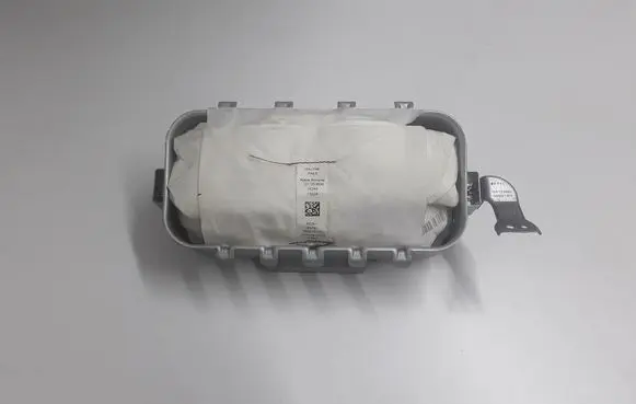 Passenger airbag