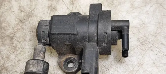 Peugeot 607 Turbo solenoid valve 9628971180 0928400309