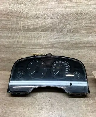 Opel Zafira A Speedometer (instrument cluster) 24419560HT 110080069