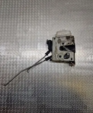 Audi A4 S4 B5 8D Front door lock 8l1837015a