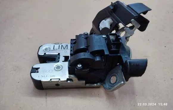 Audi A6 S6 C7 4G Tailgate/trunk/boot lock/catch/latch 4H0827505A