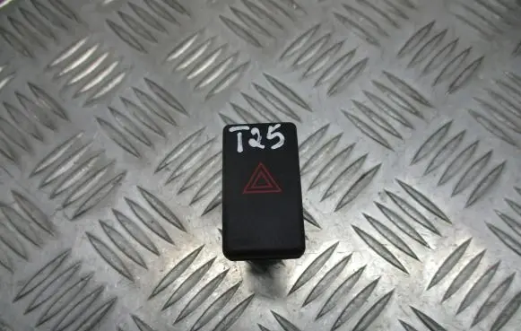Toyota Avensis T250 Hazard warning light relay 