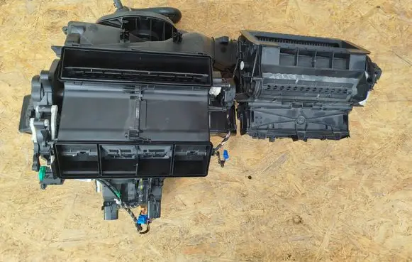 Volkswagen Passat Alltrack Interior heater climate box assembly 5WB816001A 210519