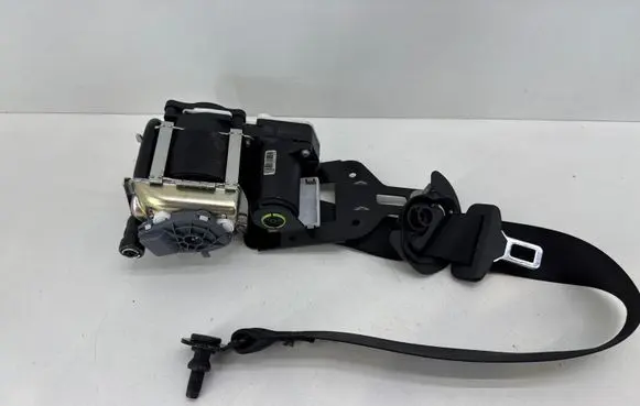 Mercedes-Benz CLA C117 X117 W117 Front seatbelt A1768601985