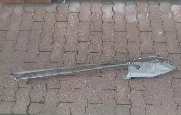 Renault Modus Front wiper linkage 