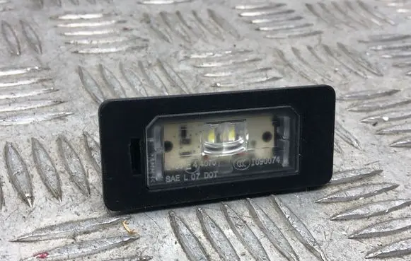 BMW 5 E60 E61 Number plate light 7193293 122251022