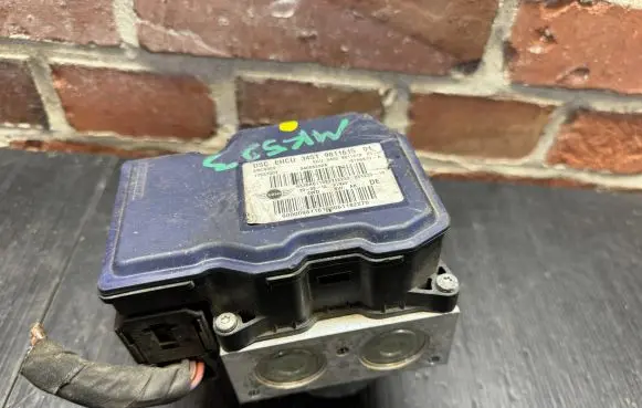 Mini Cooper Countryman R60 ABS Pump 9811615 54086336A