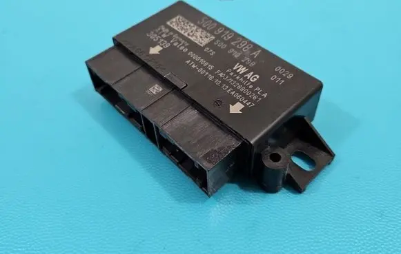 Volkswagen Golf VII Central body control module 5Q0919298A IMPRK1365130