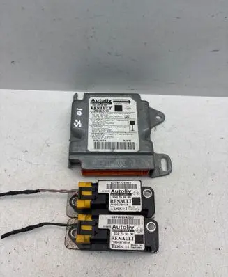 Renault Scenic I Airbag control unit/module 7700437471A 7700437301A 550802800