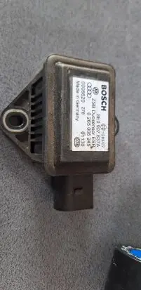 Volkswagen PASSAT B5.5 ESP acceleration yaw rate sensor 8e0907637a