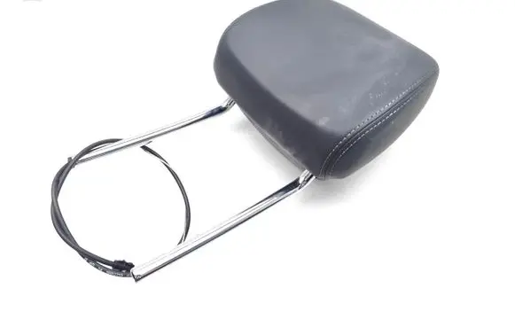 KIA Sportage Front seat headrest 