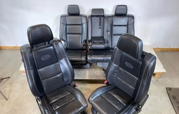Jeep Grand Cherokee Seat set 