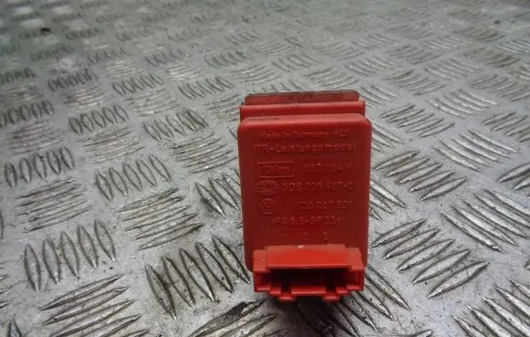Seat Leon (1M) Heater blower fan relay 1J0907521