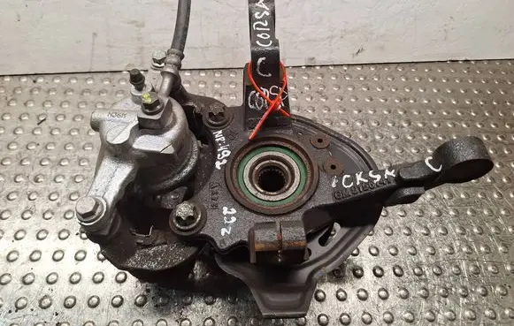 Opel Corsa C Front wheel hub spindle knuckle S25056492 13154318